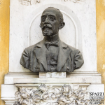 Monumento a Enrico Sicher (dettaglio), 1919, Verona, Liceo Maffei - Carlo Spazzi