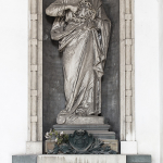 Monumento funebre Giuliari 1923 - Carlo Spazzi - Cimitero Monumentale di Verona